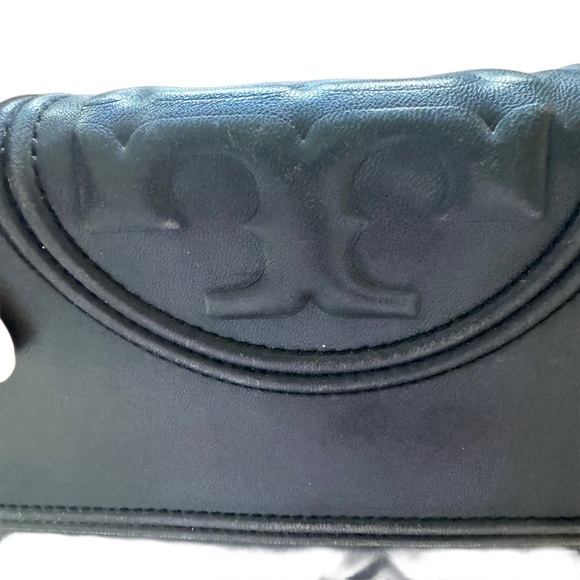 Black Tory Burch Fleming Convertible Bag Quilted Leather Crossbody or Shoulder - Picture 4 of 11